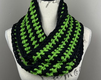 Foulard Infinity, écharpe en tricot épais rayé vert crochet et noir