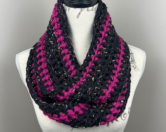 Crochet Scarf, Infinity Scarf charcoal tweed  orchid striped chunky knit