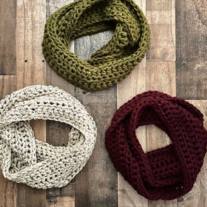 Olive green chunky crochet infinity scarf image 5