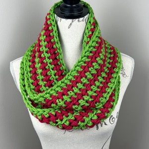 Crochet scarf, red and green striped infinity scarf, Christmas scarf, holiday scarf