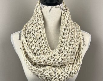 Crochet infinity scarf oatmeal chunky knit