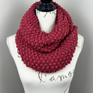 Ready to ship- Infinity scarf, knitted scarf, burgundy knit scarf