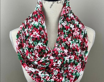 Christmas infinity scarf, crochet scarf red green white metallic, holiday scarf