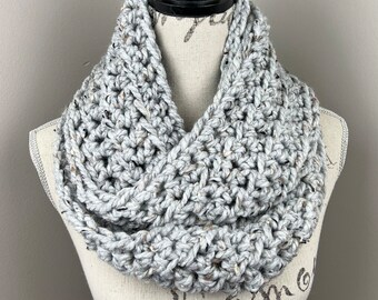Crochet infinity scarf, Chunky crochet scarf grey marble