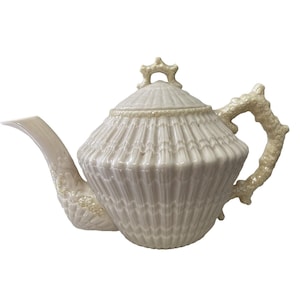 Antique Belleek 5th Green Mark Tricadna Limpet Seashell Teapot Pristine