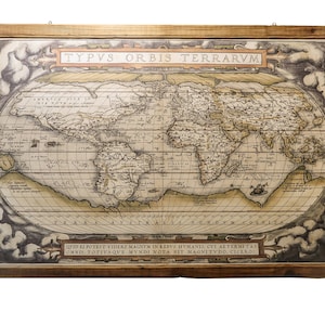 Typus Orbis Terrarum, Ortelius Weltkarte von 1564, Hölzerne Wurmlöcher in getrockneten und behandelten antiken Zierleisten, Wachsausstattung, goldene satinierte Kartenkanten