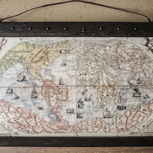 Carte du monde cadeau pour enfants, idée de chambre d'enfants, décoration de chambre d'enfant ou cadeau extérieur.