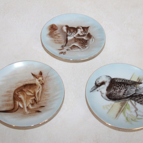 Australian Animal Decorative Porcelain Plates / Trinket Dishes - Kangaroo, Koala, Kookaburra - Hanging Wall Plates