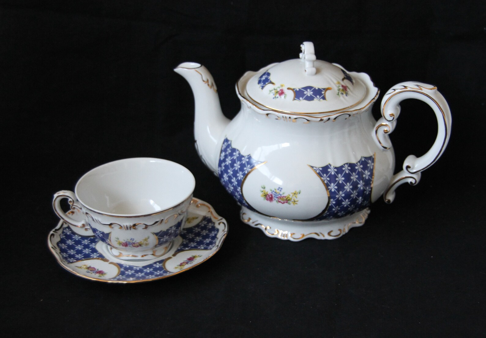 Zsolnay Porcelain Tea Set Tea Pot Sugar Bowl with Lid and 4 Etsy