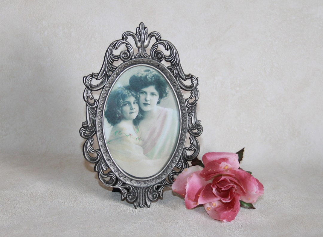 Oval Filigree Picture Frame Ornate Photo Frame Pewter Tone Metal