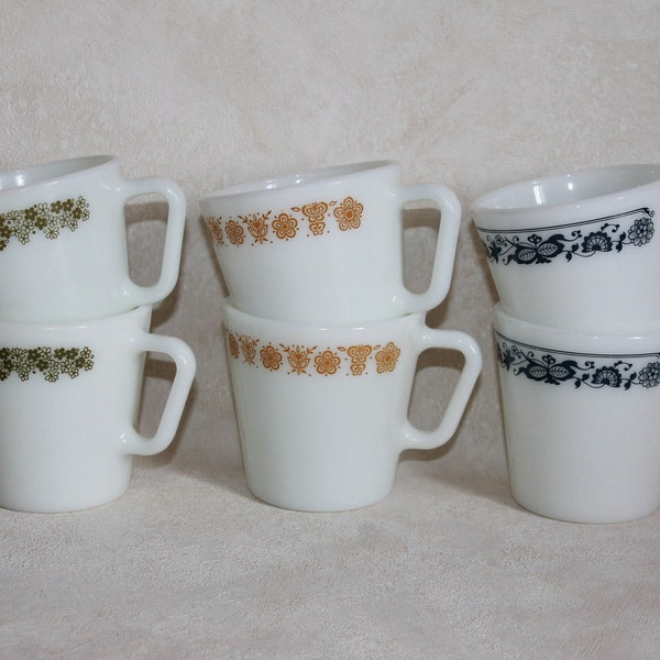 Pyrex Mugs Set of 2 - Diagonal Handle Coffee Cup - Pyrex 1410 -  Choose from Spring Blossom, Butterfly Gold or Old Town Blue