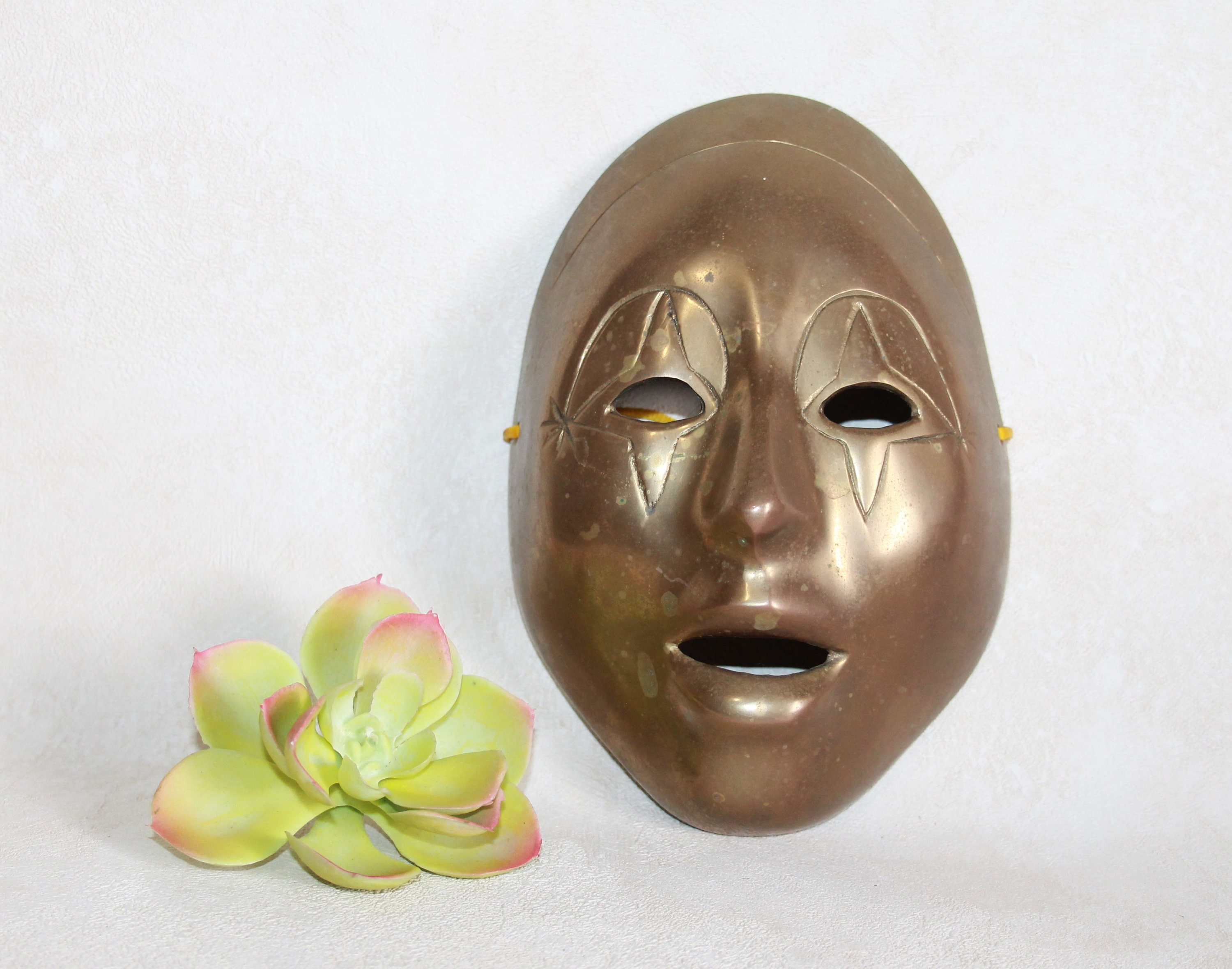 Vintage Solid Brass Decorative Mask, Made in India, Two-toned Brass Mask  Mardi Gras Mask -  Canada
