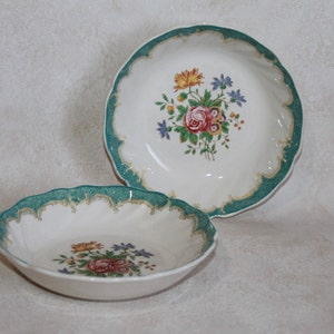 Pair Royal Doulton Fruit Dessert Sauce Bowls - Kingswood Green