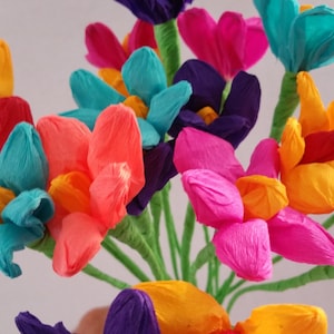 Altar Flowers Fiesta Decorations Dia de Los Muertos 100 Crepe Paper Flowers Luau Cinco de Mayo Day of the Dead Mexican Flowers