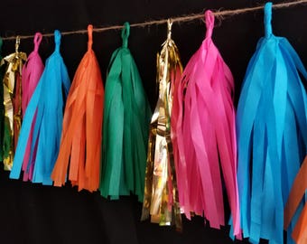 SHIPPED NEXT DAY, 20 Tassel Cinco de Mayo Tissue Paper Garland, Fiesta, Birthday Decoration, Mexican Decoration, Taco, Balloon Tassels, Poms