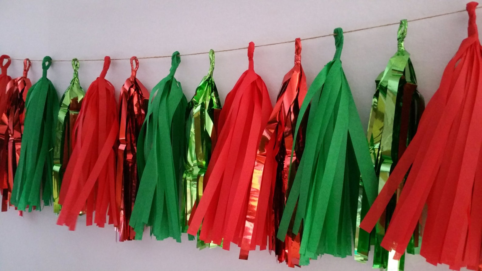 20 Tassel Christmas Tissue Paper Garland Christmas Etsy