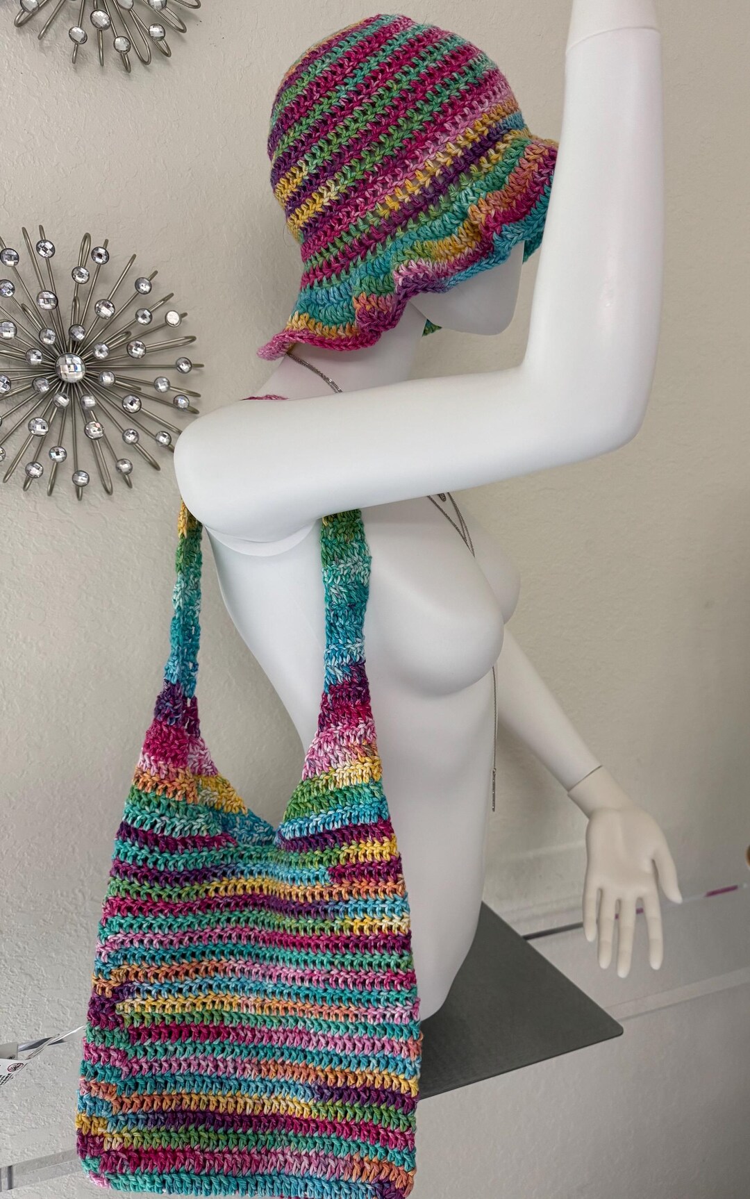 Handmade Crochet Floppy Ruffle Bucket Hat & Matching Hobo Purse Handmade Crochet Multicolored Ruffled Bucket Hat With  main image 2
