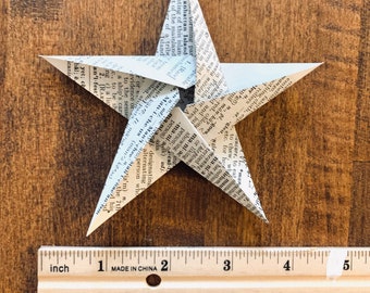 10 Folded Paper Stars from Vintage Maps