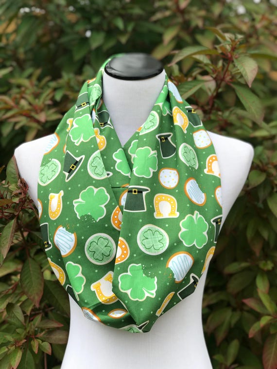 St Patrick's Day Scarf Lucky Irish Scarf Shamrock Scarf Clover Scarf Irish scarf Loop scarf Circle Scarf Green scarf