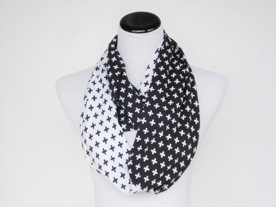 Sale > black and white scarf > in stock