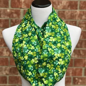 St Patrick&#39;s Day Scarf Lucky Irish Scarf Shamrock Scarf Clover Scarf Irish scarf Loop scarf Circle Scarf Green scarf