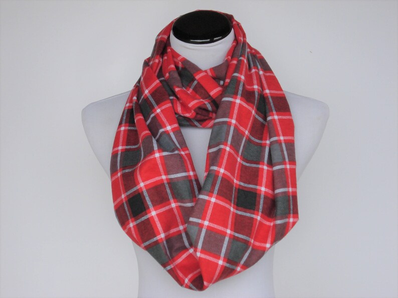 Plaid infinity scarf Christmas scarf red gray Buffalo plaids Etsy