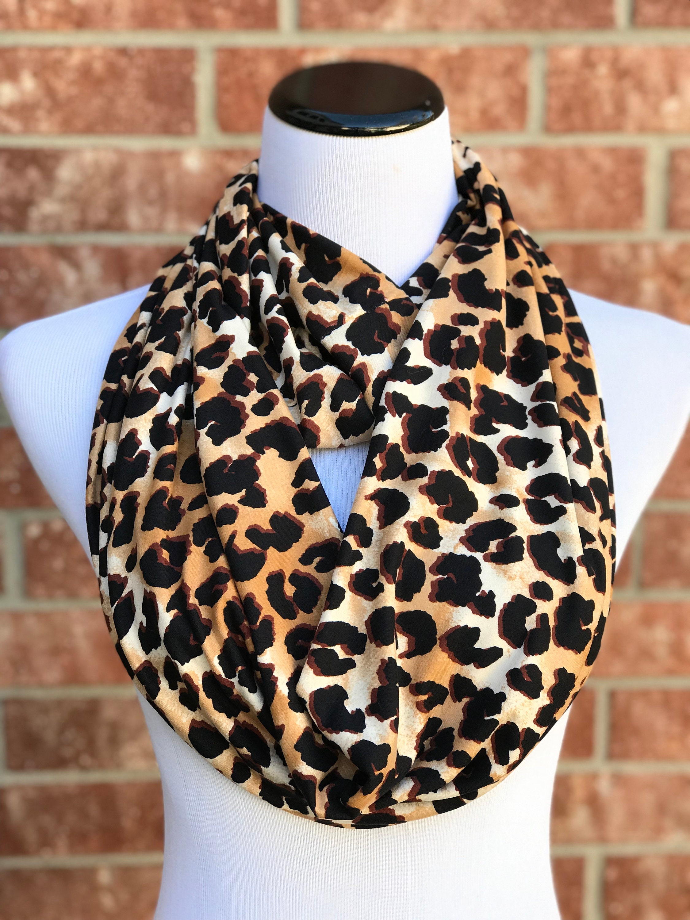 GFM® Sciarpa con stampa animalier - Ghepardo leopardo GFM® Sciarpa con stampa animalier - Ghepardo leopardo