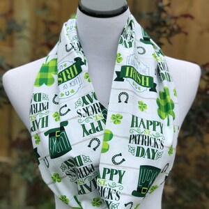 St Patrick&#39;s Day Scarf Lucky Irish Scarf Shamrock Scarf Clover Scarf Irish Scarf Loop Scarf Circle Scarf Green Scarf gift for Patrick&#39;s Day