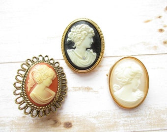 LOT Vintage Cameo Brooches Pendant