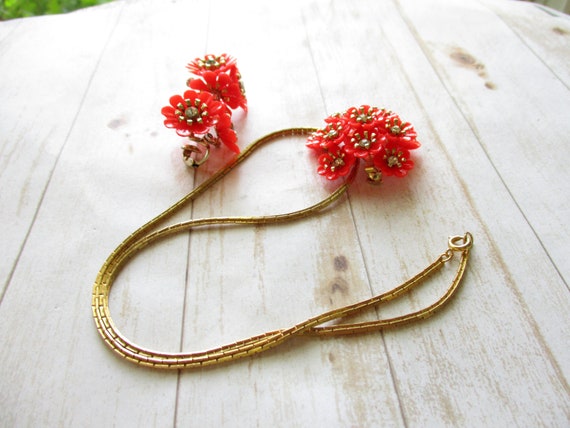 Vintage Red Lucite Flower Brooch Pendant Clip On … - image 4