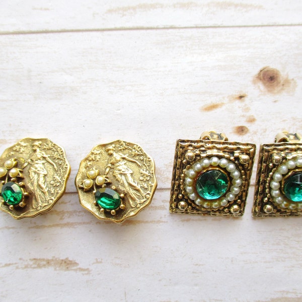 Vintage CORO GARNE Gold Tone Green Rhinestone Clip On Earrings Signed Designer