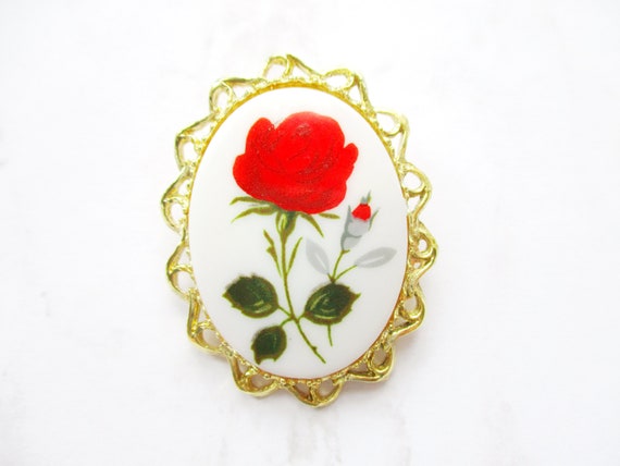 LOT Vintage Brooches Red Painted Milk Glass Cameo… - image 2
