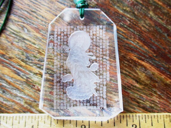Vintage Chinese Pendant Etched Glass Great Compas… - image 10