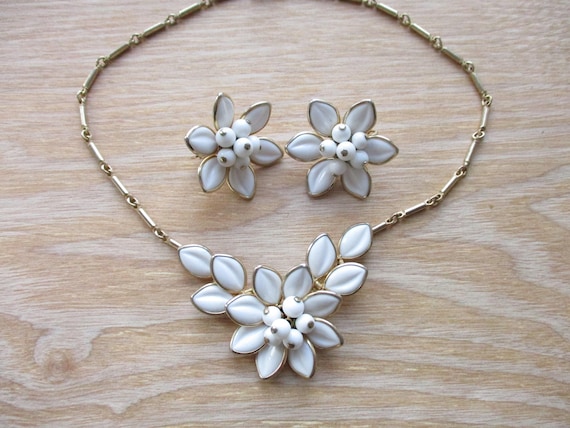 Vintage CORO White Flower Demi Parure Mid Century… - image 1