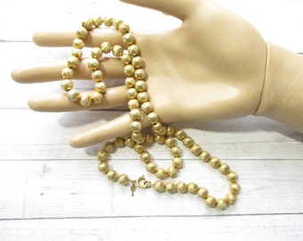 Vintage Signed Trifari Gold Tone Bead Necklace Hang Tag Textured