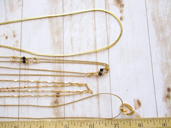 LOT Vintage Signed MONET Gold Tone Chain Necklace… - image 6