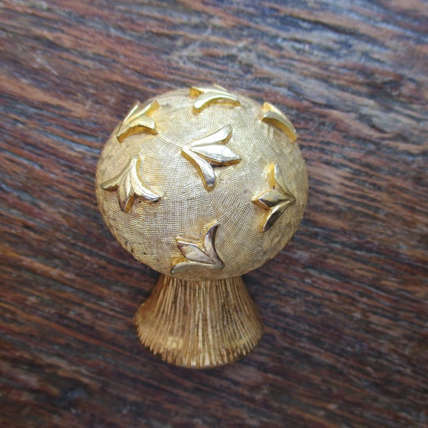 Vintage Large Gold Mushroom Brooch Signed Roger Van S