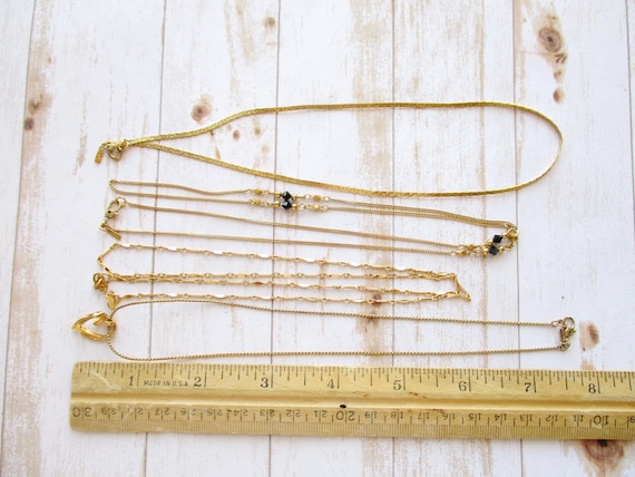 LOT Vintage Signed MONET Gold Tone Chain Necklace… - image 7