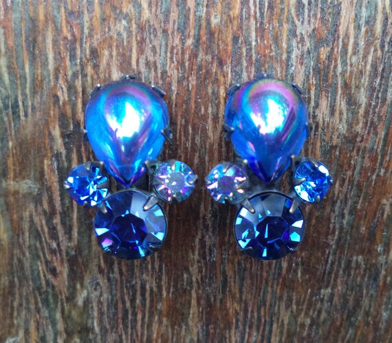 Vintage Blue Rhinestone Clip On Earrings Juliana … - image 1