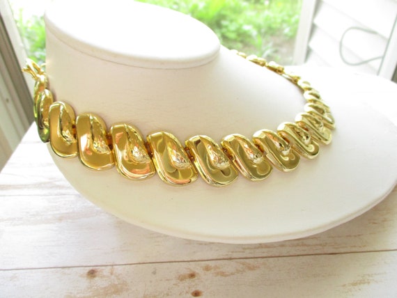 Vintage Gold Tone Choker Necklace Collar Statemen… - image 3