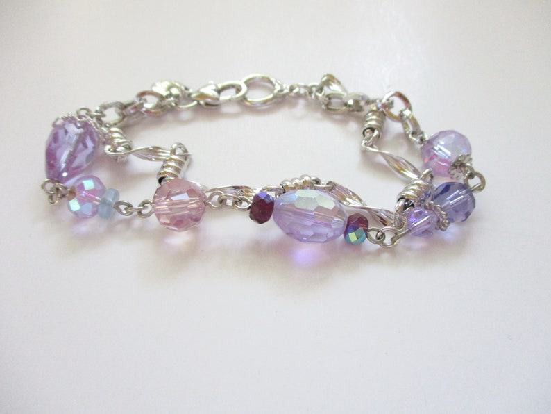 Vintage Signed Kirks Folly Bracelet Purple Crystal AB Beads Silver Tone Bild 5