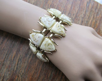 Vintage Signed Coro Wide Bracelet Confetti Cream Thermoset