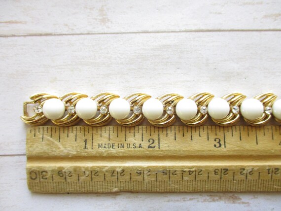 Vintage Crown Trifari Bracelet Gold Tone White Gl… - image 4