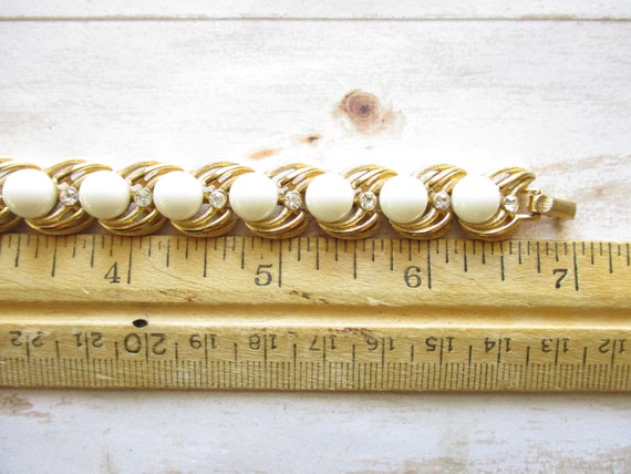 Vintage Crown Trifari Bracelet Gold Tone White Gl… - image 5