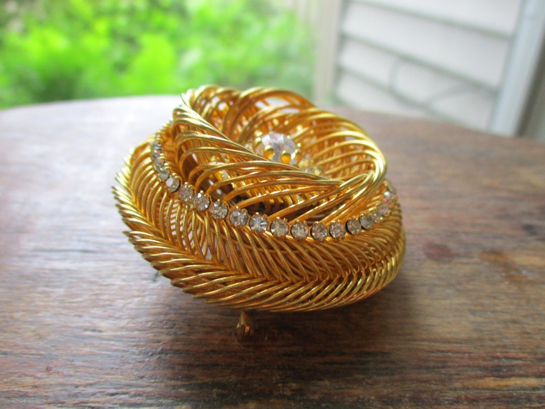 Signed Alice Caviness Brooch Swirly Twisted Wires Crystal Rhinestones Atomic Black Hole Unusual Signed Designer