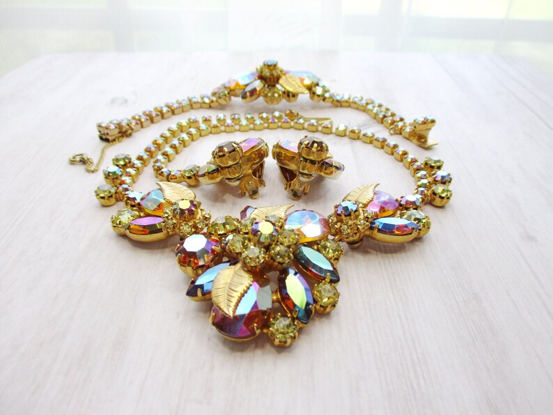 Juliana Parure AB Rhinestone Gold Leaf Accents Juliana D/&E Jewelry Set Necklace Bracelet Clip On Earrings Gold Tone