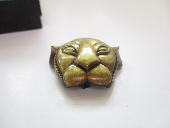 Vintage DISNEY Lion King Brooch Simba Gold Tone H… - image 4