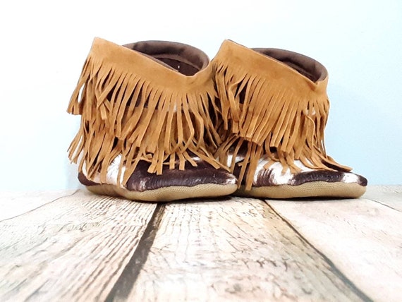 baby fringe boots