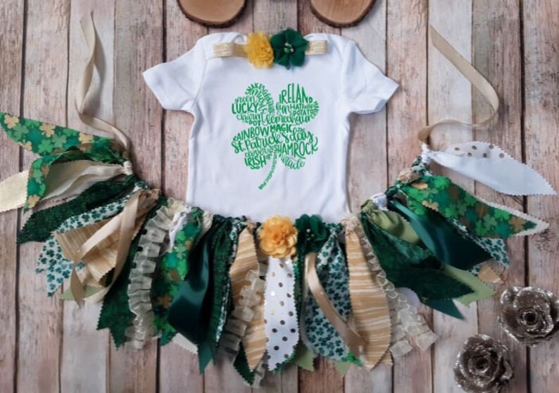 Happy St Girl/'s St Kiss Me Patrick/'s Day Outfit Patrick/'s Day Outfit Pot of Gold Luck of the Irish Baby Girl Outfit Four Leaf Clover