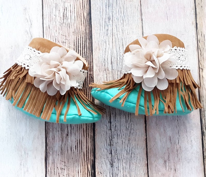 Baby Boots, Baby Fringe Booties, Turquoise Baby Booties, Shabby Chic, Baby Western Boots, Cowgirl Boots, Fringe Booties, Baby moccasin boots 